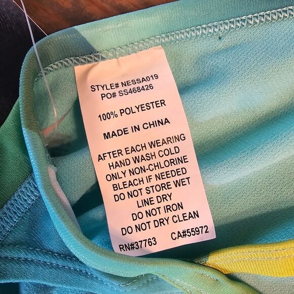 Nike Spectrum Crossback One Piece competitive swim suit NWT size 30 (s/m) - Picture 11 of 11